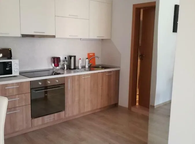 Appartement Nora01 *